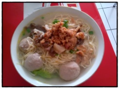 Noodle with meat ball